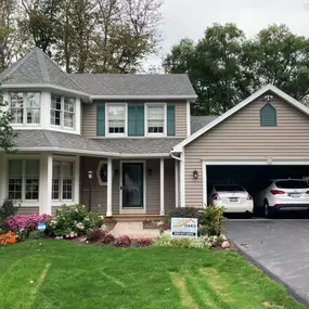 Bild von Oaks Roofing & Siding