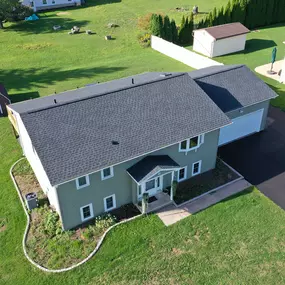 Bild von Oaks Roofing & Siding