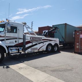 Bild von Charlie's 24hr Towing & Heavy Duty