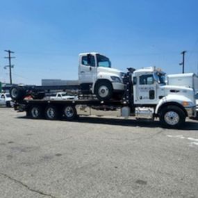 Bild von Charlie's 24hr Towing & Heavy Duty