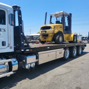 Bild von Charlie's 24hr Towing & Heavy Duty