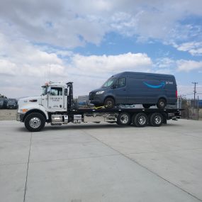 Bild von Charlie's 24hr Towing & Heavy Duty