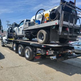 Bild von Charlie's 24hr Towing & Heavy Duty