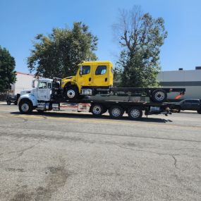 Bild von Charlie's 24hr Towing & Heavy Duty