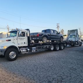 Bild von Charlie's 24hr Towing & Heavy Duty