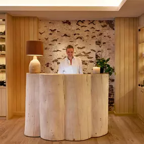 Spa Front Desk