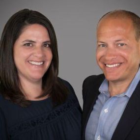 Bild von Justin and Mindy Hertz | The Hertz Team at Dickson Realty