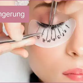 Bild von AMK Ausbildungscenter für medizinische & ästhetische Kosmetik