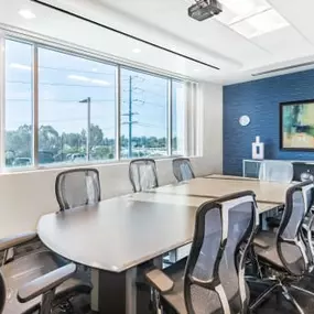 Bild von Regus -  San Diego - Cush Plaza