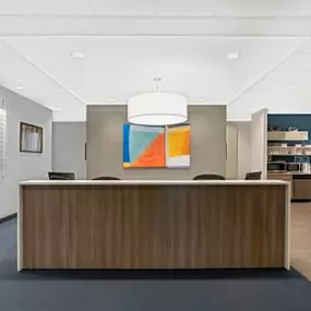 Bild von Regus - Alameda - Marina Village