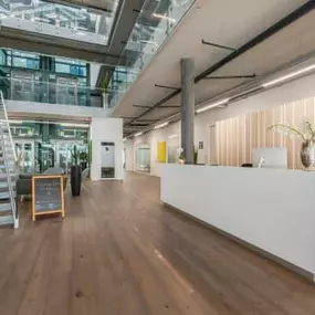 Bild von Regus - Etoy, iLife City