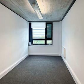 Bild von Basepoint - Basepoint, Crowborough