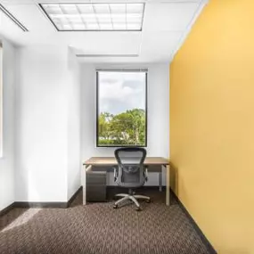 Bild von Regus - Florida, Naples - Tamiami Trail