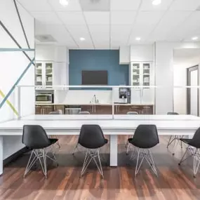 Bild von Regus -  San Diego - Liberty Station