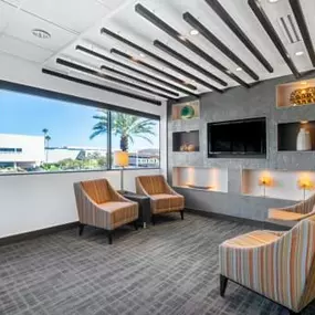 Bild von Regus - Scottsdale - Camelback Square