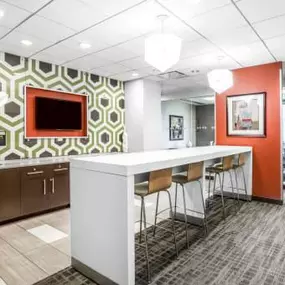 Bild von Regus - Illinois, Burr Ridge - Village Center