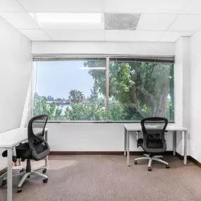 Bild von Regus - Bakersfield - 4900 California Avenue