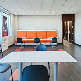 Bild von Regus - Durham - 3511 Shannon Road