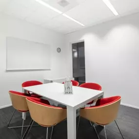 Bild von Regus Express - Schiphol, NS International - Regus Express