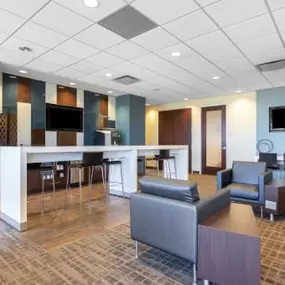 Bild von Regus - New Jersey, Cherry Hill - Towne Place at Garden State Park