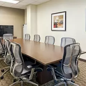 Bild von Regus - North Carolina, Winston-Salem - St. George Square