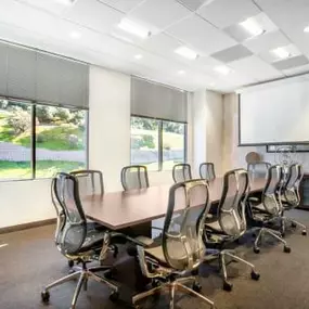 Bild von Regus -  Novato - Woodside Office Center