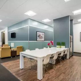 Bild von Regus -  Novato - Woodside Office Center