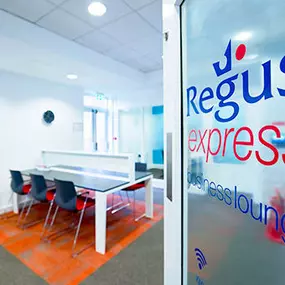 Bild von Regus Express - Northampton, Watford Gap Services - Regus Express