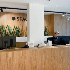Bild von Spaces - Lille, Shake Building