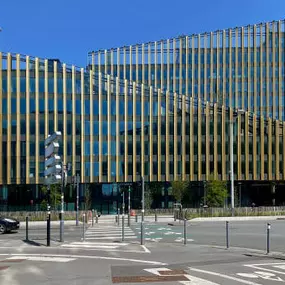 Bild von Spaces - Lille, Shake Building