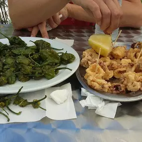 restauranteaponte-calamaresypimientos.jpg