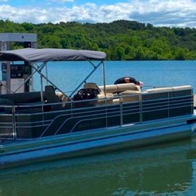 Bild von Pontoon Boat Rentals at Cherokee Outdoor Resort