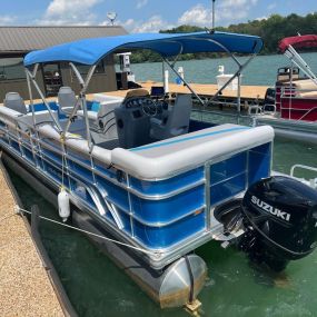 Bild von Pontoon Boat Rentals at Cherokee Outdoor Resort