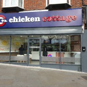 Bild von Chicken Cottage