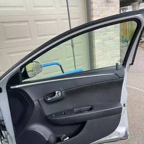 Genius Auto Glass & Tint- Auto Glass Installation