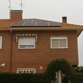 Bild von MERIDIONAL RENOVABLES Instalaciones. Creamos ESPACIOS SOSTENIBLES. ENERGÍAS RENOVABLES, AEROTERMIA, SOLAR