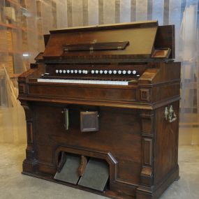 Bild von Louis Huivenaar Harmonium & Celesta