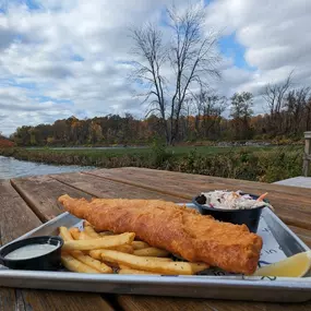 Bild von Erie Canal Waterside Pub