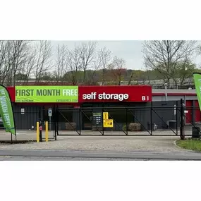 Beauty Image - Extra Space Storage at 813 N Broadway, Portland, TN 37148