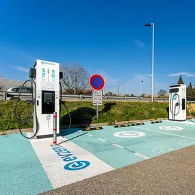 EVzen station de recharge Intermarché Sorgues