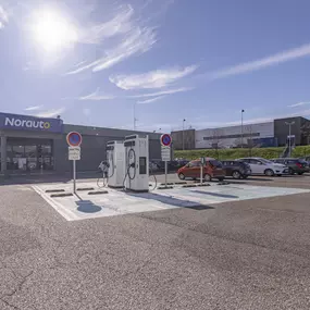 EVzen Station de recharge Norauto Villars