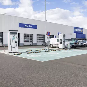 EVzen Station de recharge Norauto Roanne Mably