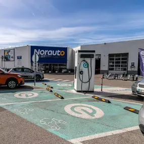 EVzen Station de recharge Norauto La Garde