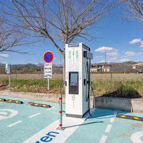 EVzen station de recharge Norauto Callian