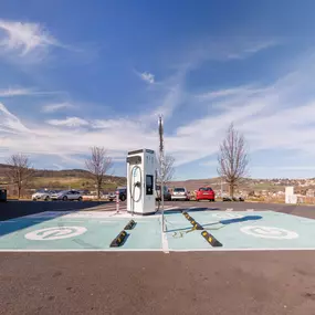 EVzen Station de recharge Norauto Le Puy-en-Velay