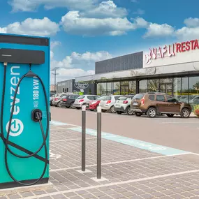 EVzen Station de recharge Zone commerciale Aeromia Romilly-sur-Seine