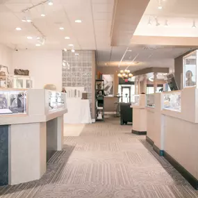 Bremer Jewelry Peoria Location Interior