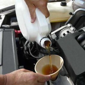 cambo de aceite-Andale Auto Repair