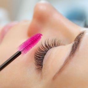 Belleza Latina Salon and Lashes has years of eyelash extension experience. Eyelash extensions are our specialty. Our stylists and beauty technicians will make sure that your lashes look amazing.