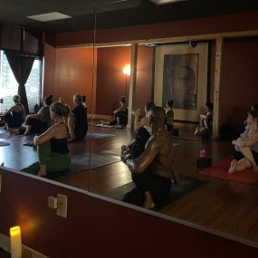 Bild von 90 Degrees Yoga